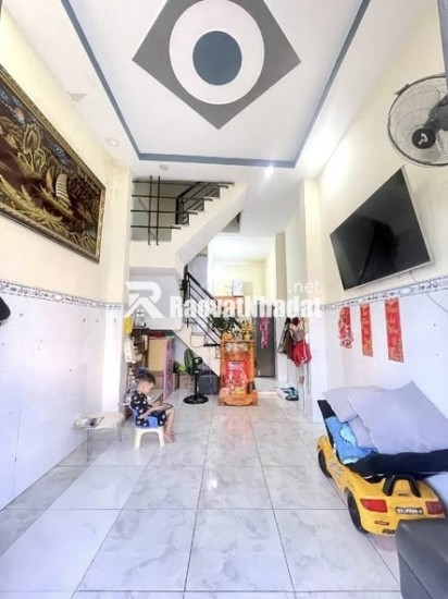 CHỈ 3.4TỶ - 2TẦNG - HẺM XE TẢI - CÁCH 1 CĂN RA MẶT TIỀN - SỔ HỒNG HC ĐỦ - KO LỘ GIỚI KO QUY HOẠCH.