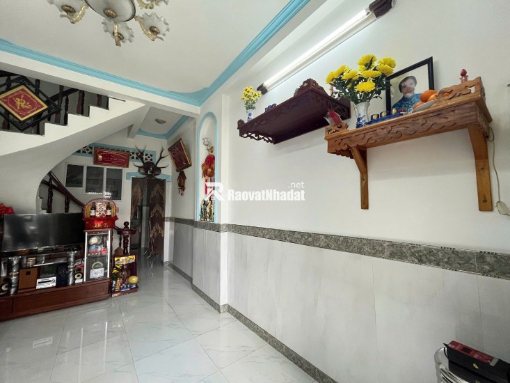 BÁN NHÀ CHÍNH CHỦ: NHỎ, ĐẸP, CHẮC CHẮN, HẺM THÔNG - RỘNG, KDC THÂN THIỆN. LH:0989051114.