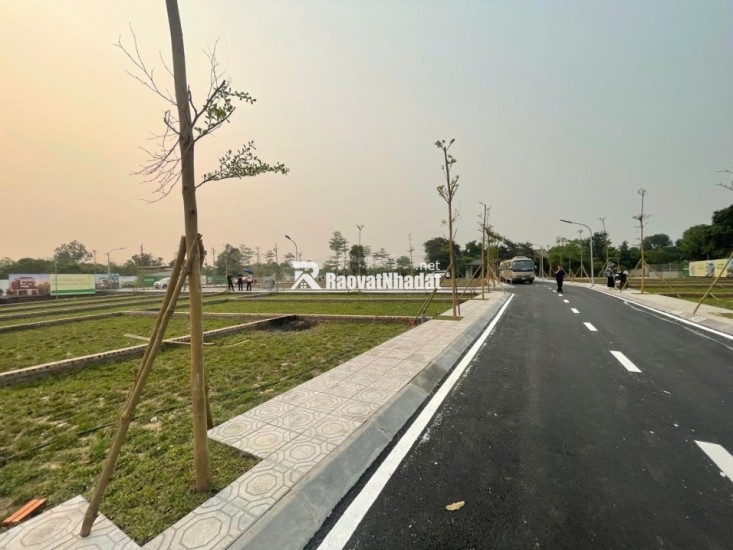 Chính chủ gửi bán suất ngoại giao, lô góc, view hồ 103,3m2 - lô góc - MT: 5m - giá chỉ từ 2 tỷ 5