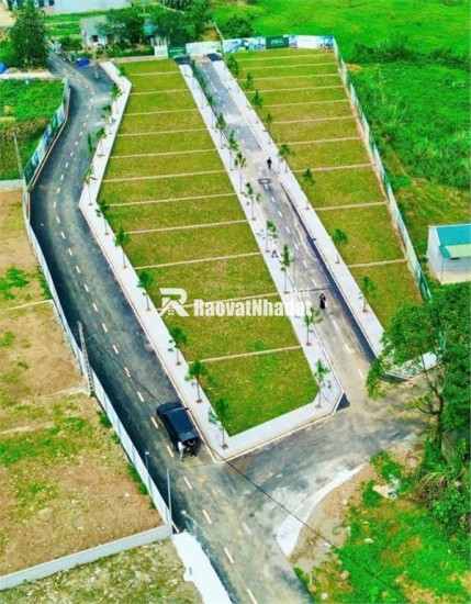 Tôi cần bán lô đất 100m2 hai mặt tiền cách QL21 700m và cách trường ĐH Bách Khoa chỉ 1,2km