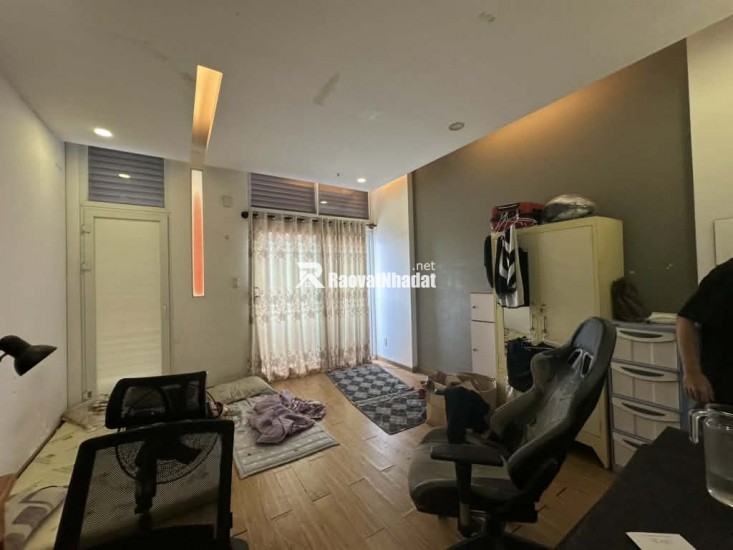 CẦN BÁN GẤP NHÀ NGAY ĐƯƠNG SỐ 1 THỦ ĐỨC CHỈ 6 TỶ