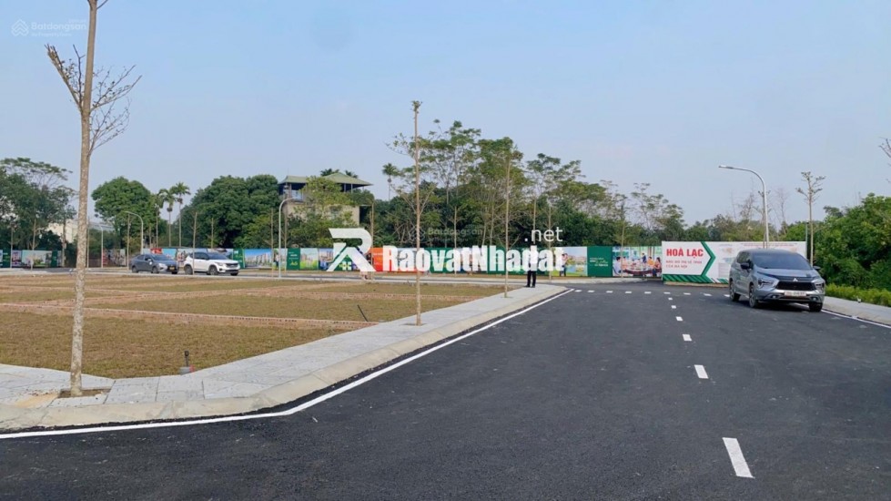 Bán đất nền Hoà Lạc - ĐH Quốc gia 100m2 full thổ cư, mặt tiền 8m, đường trước 20m, giá 2,5 tỷ