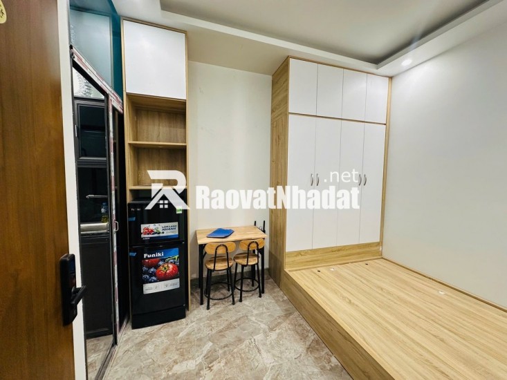 Bán CHDV Quan Nhân gần ôtô, 110m2 - 7T - thang máy, full nội thất mới xịn xò, doanh thu 1.8 tỷ/năm, giá 26.9 tỷ