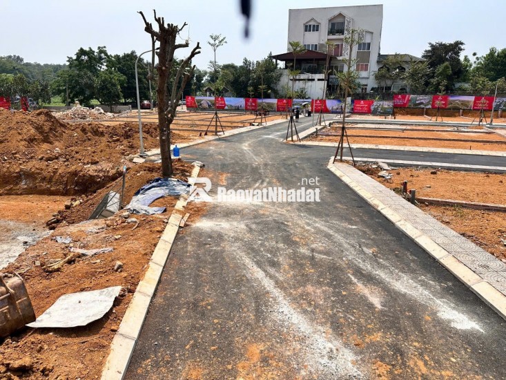  CHỈ 1,7 TỶ – PHÂN LÔ GIÁP ĐẤU GIÁ HÒA LẠC – SỞ HỮU NGAY 100M² 