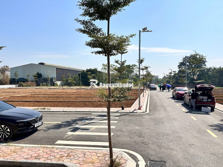 Đất Nền Hòa Lạc