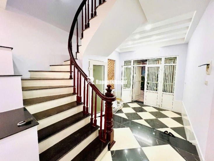 SIÊU PHẨM BA ĐÌNH - VÀI BƯỚC RA LĂNG BÁC - NHỈNH 7 TỶ CÓ NHÀ 5 TẦNG ĐẸP