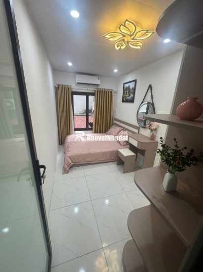 Hàng hiếm khu vực Hai Bà Trưng - Giá nhỉnh 4 tỷ - Sổ Đỏ Chính Chủ