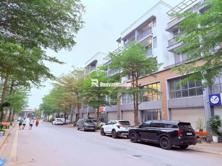 Nhà 5 Tầng 100m² Ngay Cổng Chính KĐT TMS Grand Phúc Yên – Mặt Đường 24m