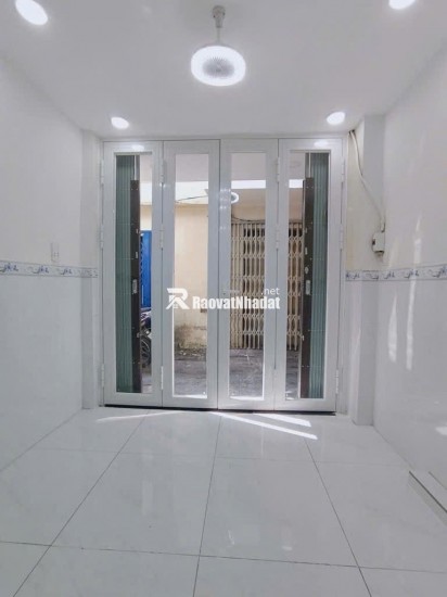 BÁN NHÀ MỚI - 2 TỶ HƠN - 3 TẦNG - SỔ HỒNG RIÊNG - GẦN BỆNH VIỆN CHỢ RẨY - QUẬN 11