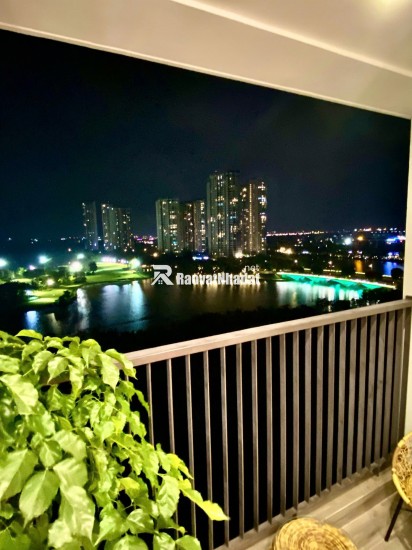 Bán lẻ 1 căn 100m hoặc bán cả cặp căn góc 3 Ngủ hơn 200m sử dụng đẹp nhất Onsen Swan lake president Ecopark Lh:0979144000