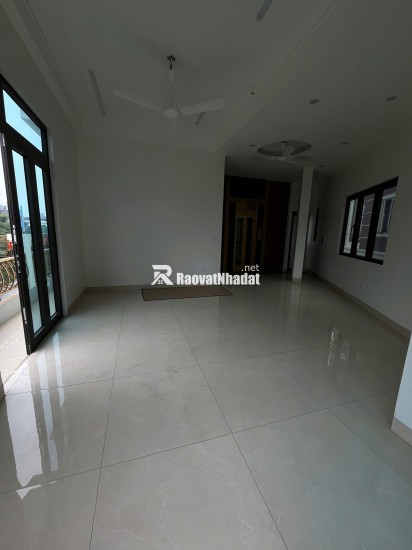 Chính chủ cần cho thuê mặt bằng cực đẹp tại khu Galaxy 8 – trục đường Tố Hữu Hà Đông Hà Nội