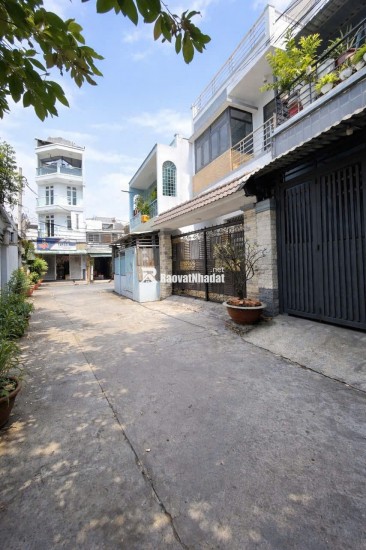 BÁN NHÀ 1074/22/1B ĐƯỜNG TỈNH LỘ 10 (THÔNG VỚI HẺM 111 LÊ ĐÌNH CẨN). LH:0933534006.