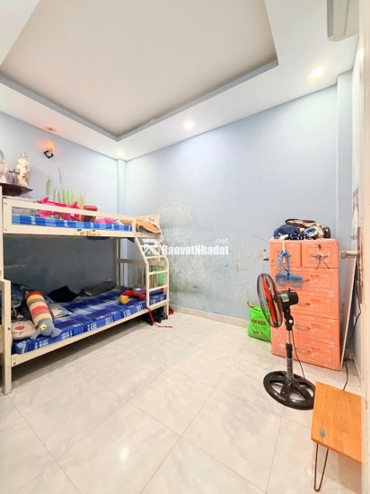 HOT HIẾM! NHÀ 3 TẦNG HẺM XE HƠI QUAY ĐẦU – SÁT NGUYỄN VĂN QUÁ – 5 TỶ TL