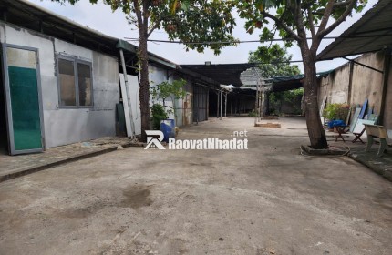 CHO THUÊ XƯỞNG TẠI ĐƯỜNG KÊNH TIÊU BÀ ĐIỂM 1. DT 1000M2 CHỈ 40TR/TH. LH:0903902443.