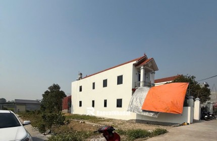 ĐẤT ĐỐI DIỆN KCN LÀNG NGHỀ MAY VÂN TỪ - PHÚ XUYÊN, DT 80M2 CHỈ 2.6TỶ. LH:0336952536.