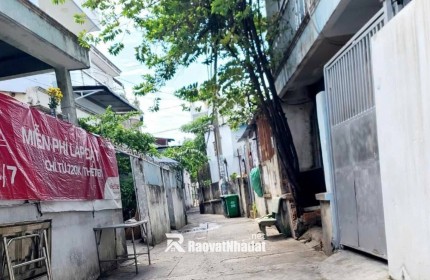 Nhà tỉnh lộ 10,P.Tân Tạo,ngang gần 6m.Sát mặt tiền đường.DT 110m2-nhỉnh 6 tỏi