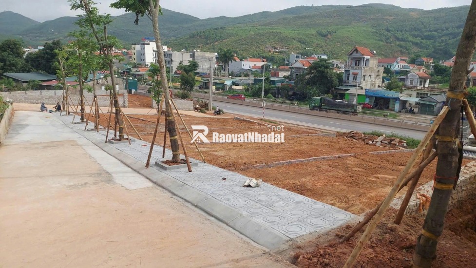  ĐẤT GIÁP VIN HẠ LONG XANH GIÁ 35TR/M² – CÒN RẺ HƠN NHIỀU SO VỚI GIÁ TRỊ THỰC?