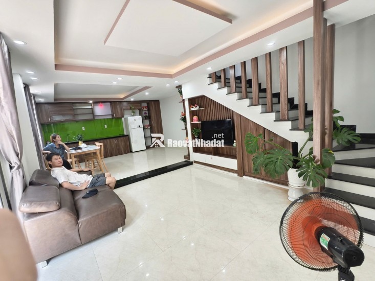 NHÀ MỚI ĐẸP KIỆT 3M MẸ NHU FULL CỬA SỔ CỰC THOÁNG - NGANG 5M. LH:0977414613.