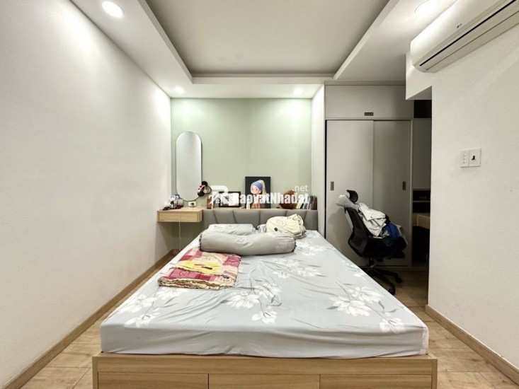 NHÀ ĐẸP 4 TẦNG - NGANG HƠN 4M -DÀI 15M -QUẬN BÌNH THẠNH
