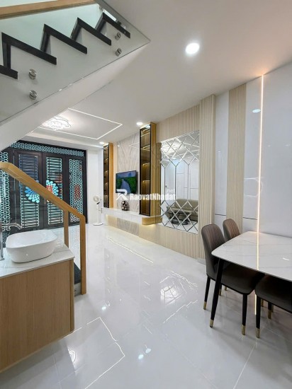 SIÊU PHẨM QUẬN TÂN PHÚ KẾ BÊN ĐẦM SEN, HXH CÁCH 1 CĂN RA MT – 40M2 NHỈNH 6TỶ LH:0965547748.