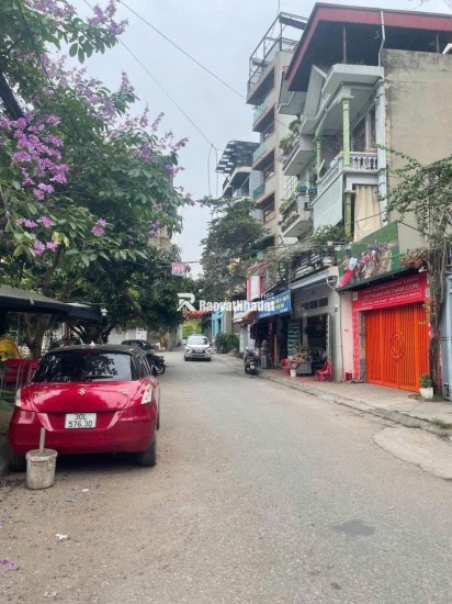 Bán gấp sang tay phút một căn 6 tầng Long Biên - Full nội thất