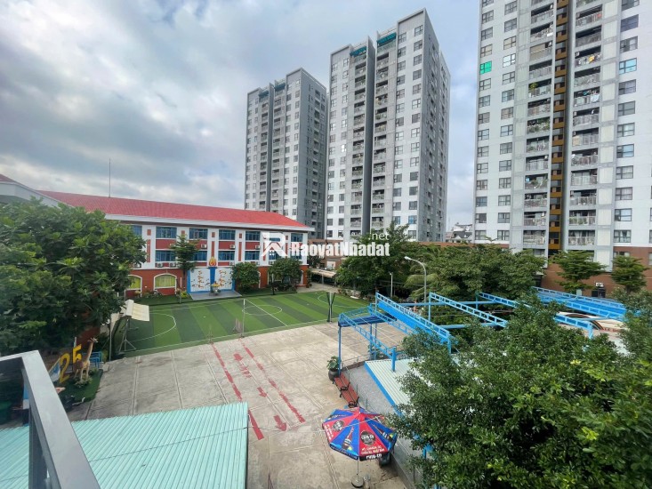 NHÀ PHỐ KIỂU BIỆT THỰ CÓ SÂN VƯỜN TẠI GÒ VẤP - 215M2 CHỈ 17.5 TỶ. LH:0963492727.