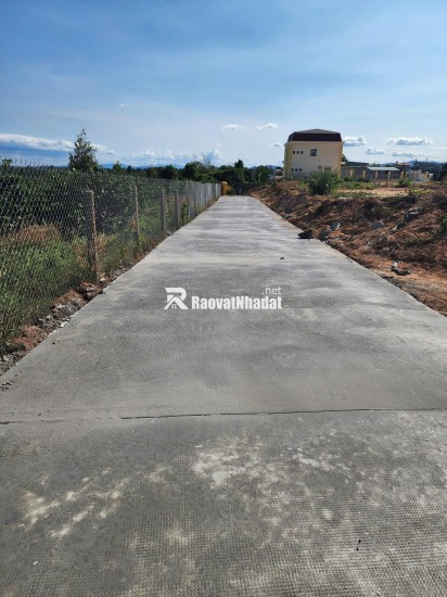 . Hàng đầu tư đẹp, 810m2 đã tách 9 thửa, hoa hồng cao cho môi giới