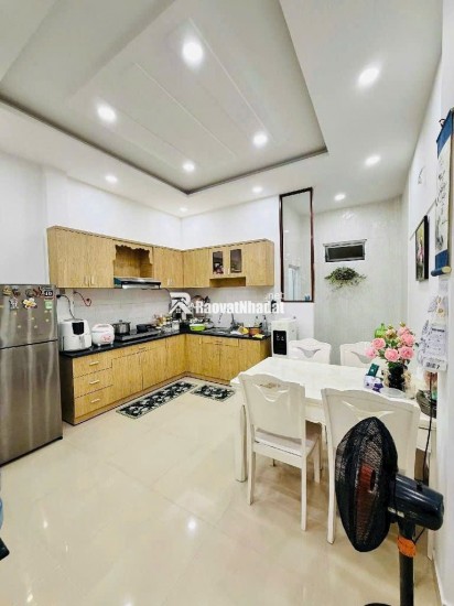BÁN NHÀ QL 13 GẦN VẠN PHÚC CITY - DT 52M2 (4 TẦNG) - SẴN SỔ HỒNG - 7.5 TỶ TL. LH:0987202882.
