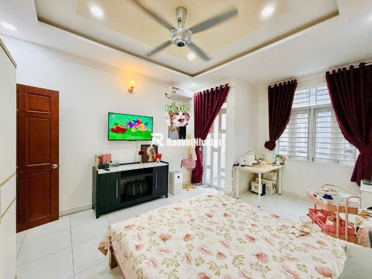 BÁN NHÀ QL 13 GẦN VẠN PHÚC CITY - DT 52M2 (4 TẦNG) - SẴN SỔ HỒNG - 7.5 TỶ TL. LH:0987202882.