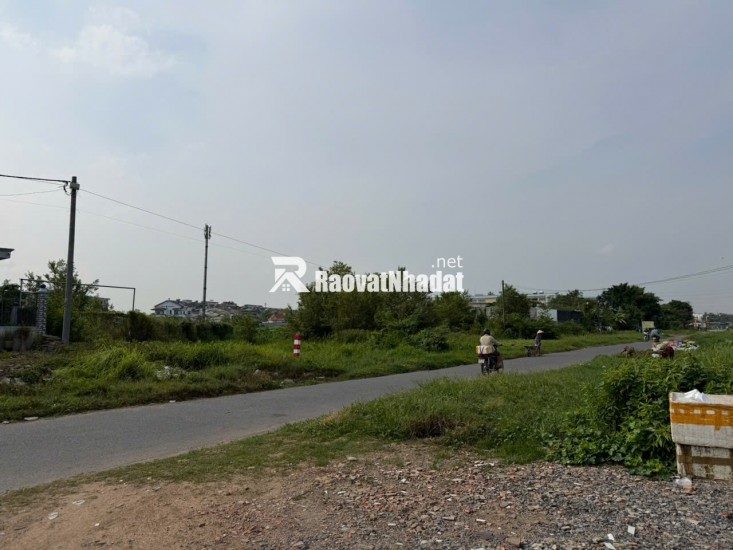BÁN ĐẤT MẶT TIỀN TRUNG TÂM PHƯỜNG BIÊN HÒA, DT 4.202 M2 - SHR - 12,5 TỶ. LH:0919228287