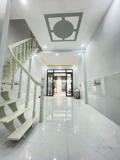 NHÀ MỚI SIÊU ĐẸP NGAY CHỢ LK 5/6, BHHB, BÌNH TÂN – 32,4M2 – 3TY380. LH:0908018219
