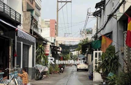 Tân Bình-  hoàn công  3.5*7.5m - 3 tầng Btct - hẻm thẳng 1 trục
