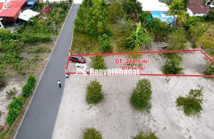 Bán đất ngay khu công nghiệp - DT 500m2 sẵn thổ cư  - Giá chỉ 3xx