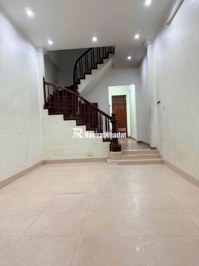 CHO THUÊ NHÀ RIÊNG NGÕ 319 TAM TRINH, PHƯỜNG TÂN MAI , HÀ NỘI – Ô TÔ VÀO NHÀ