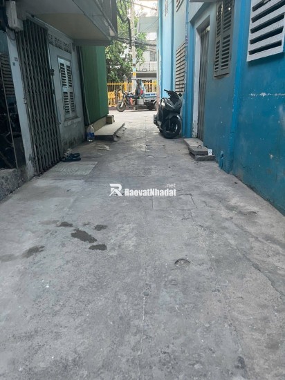 TRUNG TÂM QUẬN 10 CMT8 2 TẦNG LÔ GÓC THOÁNG ĐẸP MÀ CHỈ NHỈNH 2 TỶ