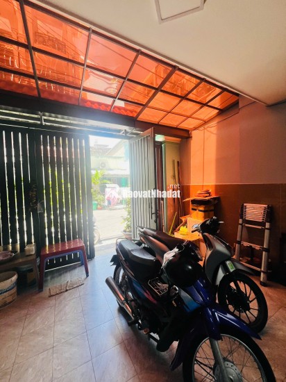  NHÀ BÁN KHU TÊN LỬA NGANG 5M ( 78m2 - 4 tầng ) giá chào nhỉnh 9 tỷ . Hẻm xe tải tránh thông