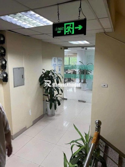  BÁN TÒA VĂN PHÒNG MẶT PHỐ HOÀNG QUỐC VIỆT, 188M2 10T MT 11M, CHỈ 160 TỶ 
