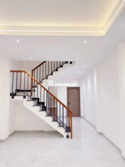  SIÊU PHẨM NHÀ ĐẸP HOÀN THIỆN - XE HƠI NGỦ TRONG NHÀ  - SỔ ĐẸP VUÔNG VỨC -  60M2 - 4*15M - HẺM XE TẢI THÔNG - KHU DÂN CƯ DÂN TRÍ - AN NINH - GIÁ 6