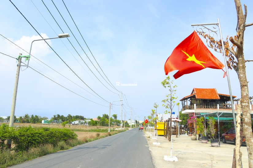 Đất Chính Chủ Cạnh Công Viên TT Cần Đước- giá chỉ 650tr