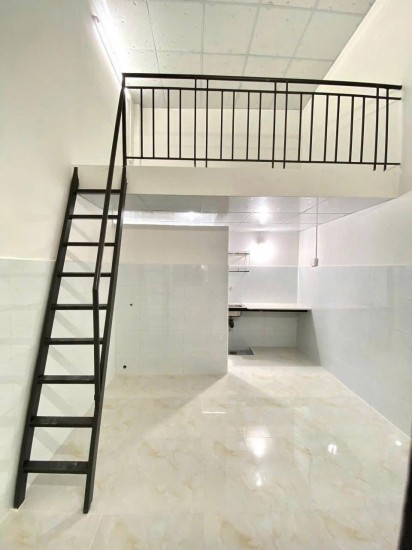 BÁN GẤP DÃY TRỌ GẦN KHU CÔNG NGHIỆP BECAMEX, THU NHẬP SẴN 10 TRIỆU/THÁNG, GIÁ TỐT