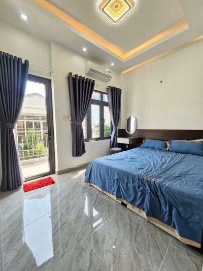 Bán nhà gần khu vực Tân Hưng, Hồ Chí Minh.  Giao thông thuận tiện ra các trục đường chính