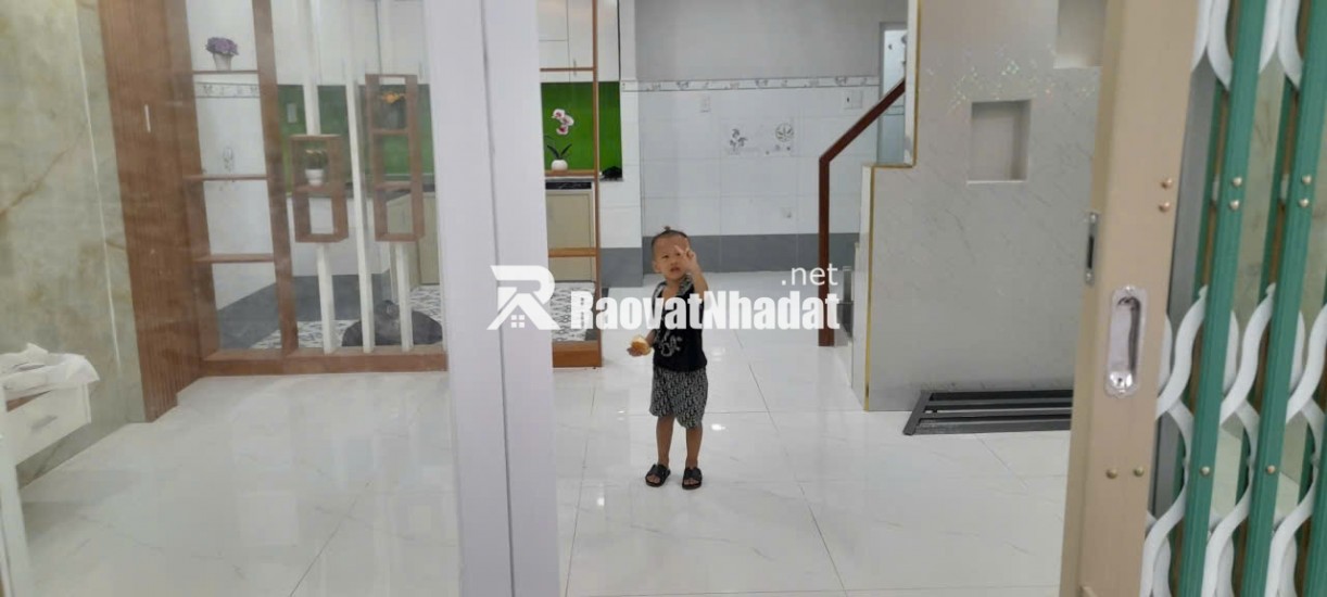 BÁN NHÀ PHƯỜNG BÌNH TIÊN, HỒ CHÍ MINH 40MV SHR CHỈ 4 TỶ. LH:0933627201