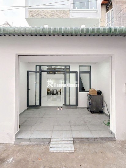 Nhà hẻm xe hơi, Huỳnh Thị Hai, Phường Trung Mỹ Tây,73m2 (ngang 5m)  Nhỉnh 5 tỷ.