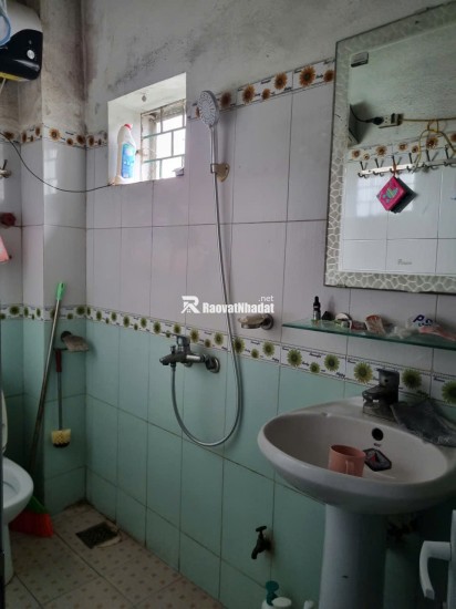 BÁN NHÀ MẶT TIỀN ĐƯỜNG QL1A, DT 43M2 SĐCC 4,5TỶ. LH:0396631136 – 0386663369.