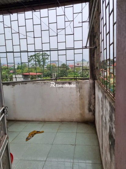 BÁN NHÀ MẶT TIỀN ĐƯỜNG QL1A, DT 43M2 SĐCC 4,5TỶ. LH:0396631136 – 0386663369.