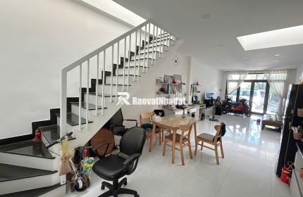 Nhà đẹp Vĩnh Thái, Nam Nha Trang, 2PN, 3 giếng trời, 4.6 tỷ