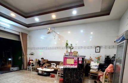 0377131757 -  Danh chuyên bán nhà Bình Dương