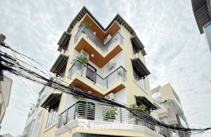 NHÀ GÓC 2 MẶT TIỀN – VỊ TRÍ SIÊU ĐẸP – 9.6 TỶ - HH 1% NHỜ ACE GIỚI THIỆU. LH:0938288389.