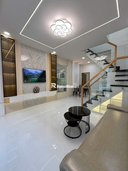 SIÊU PHẨM KẾ BÊN ĐẦM SEN, HXH CÁCH 1 CĂN RA MT – 40M2 - 6TỶ LH:0965547748.