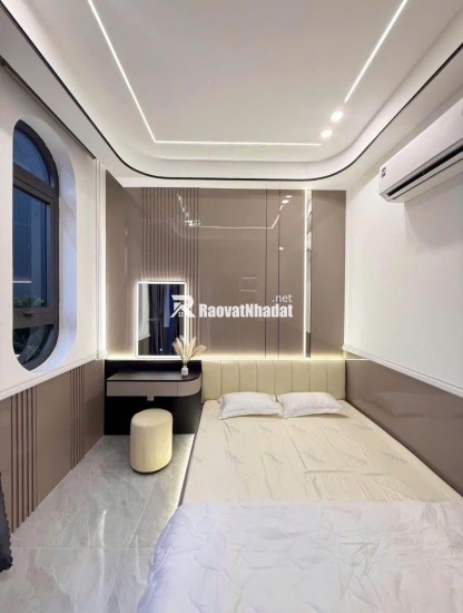 Chủ Nhà Cần Bán Gấp! Nhà 120M², 1 Trệt 1 Lầu, 3PN, Sổ Hồng Riêng Chỉ 2 Tỷ Ngay Trung Tâm Thủ Dầu Một